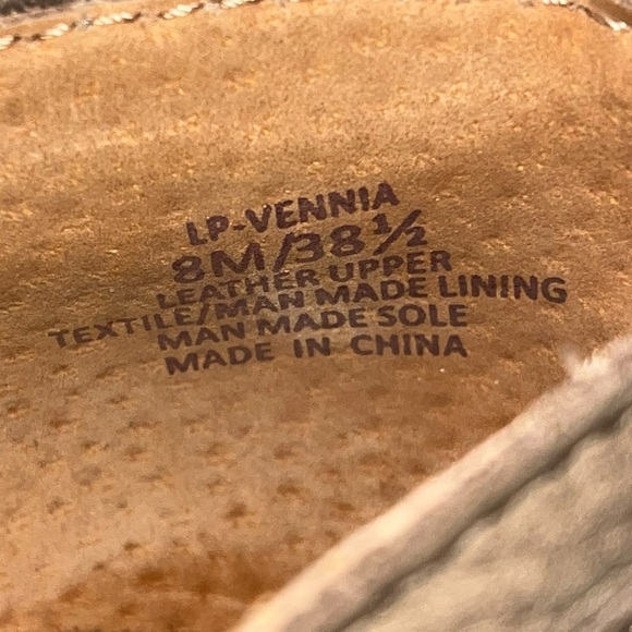 🌟NWOT🌟 Lucky Brand Vennia Taupe Ankle Bootie - Picture 10 of 12